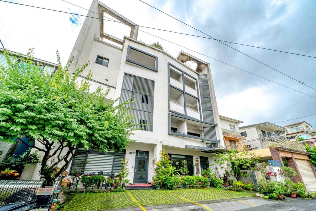 五葉松民宿-電梯民宿 近慈濟中小學及慈科大及人社院 Hualien Eksteriør bilde